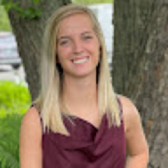 Meet your Posher, Alexis - Picture 1 of 1